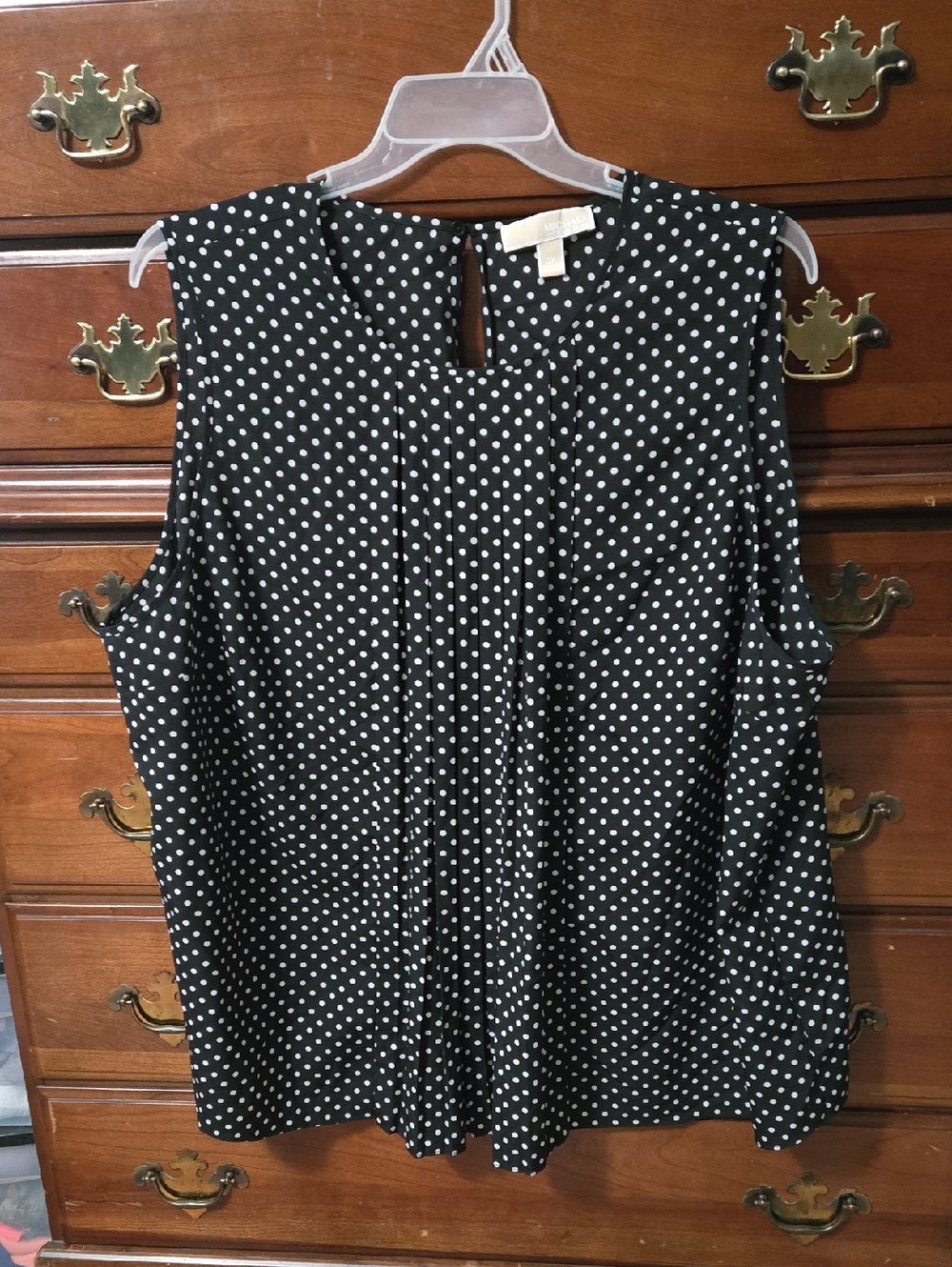 Michael Kors Black and White Polka Dot Sleeveless Top Size 3X